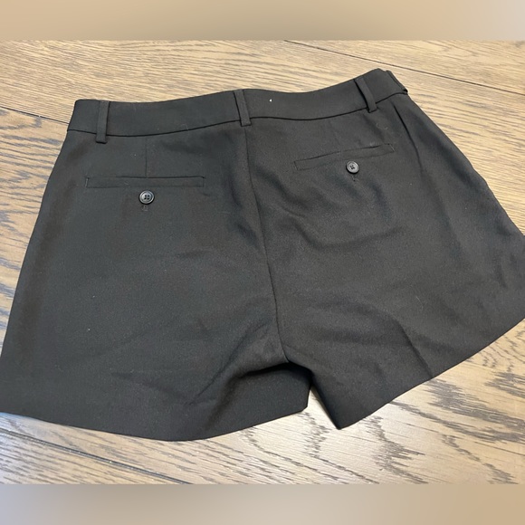 Banana republic shorts. Dressy - Picture 2 of 3